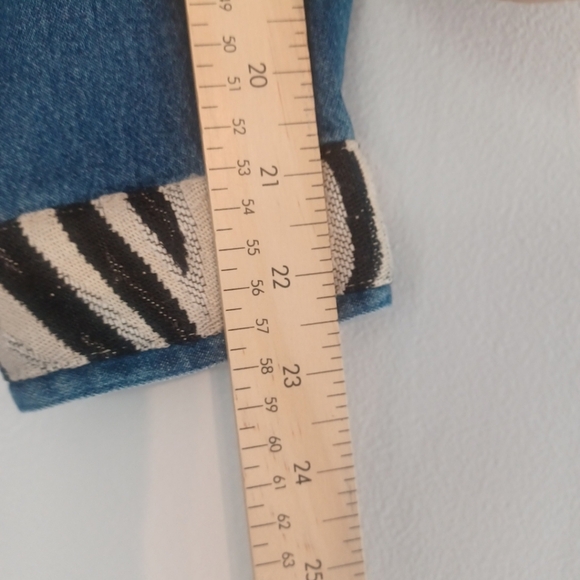 Dressbarn Shirt Womens 14-16 Denim Zebra Embroidery Button Long Sleeve - Picture 10 of 10